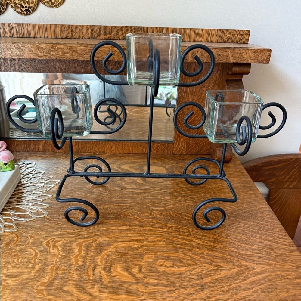 Southern Living Black MetalโCandle Holder